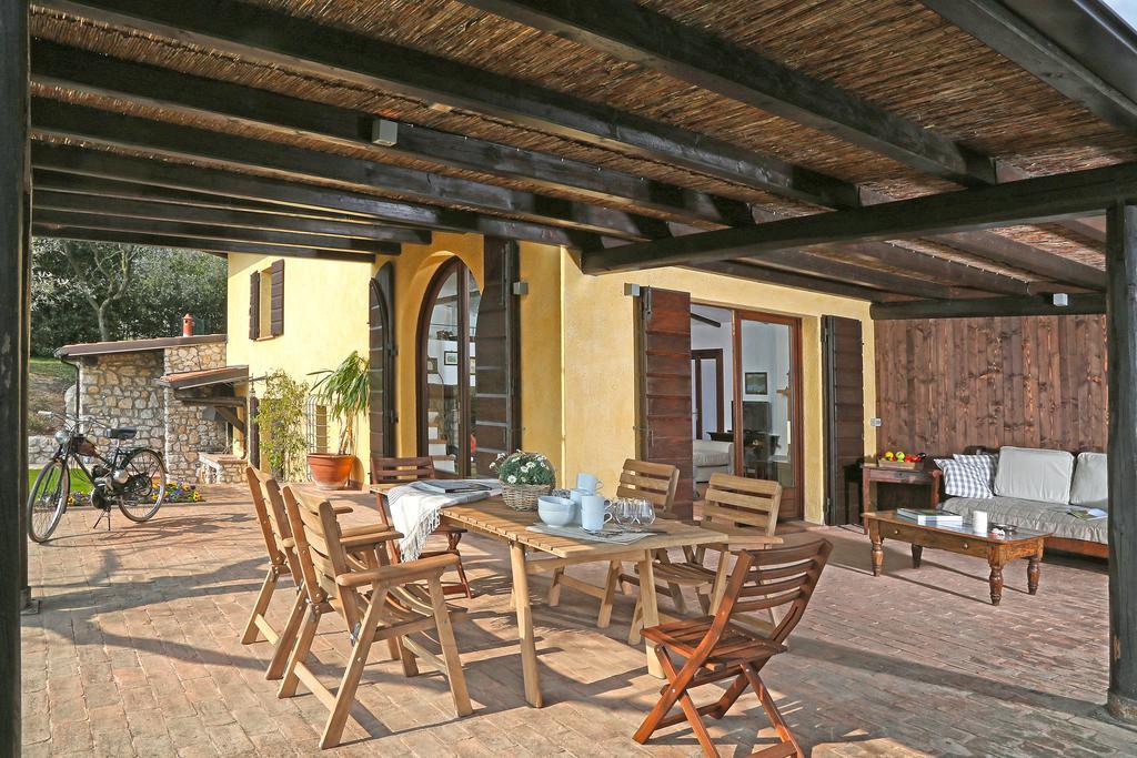 Villa Dei Rosmarini Toscolano Maderno Exteriör bild